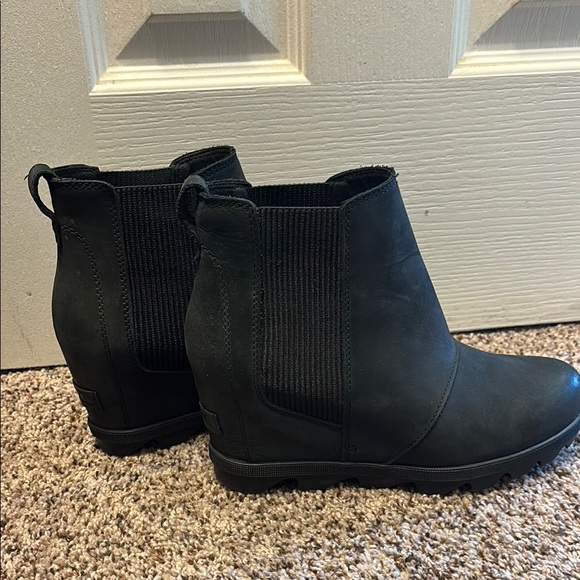 Sorel wedge Women's Black Ankle Boots size 8 - Picture 5 of 5